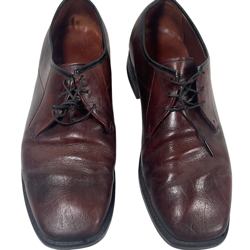 Brown Leather Men's Dress Shoe Lace-ups Oxfords Size 10 Freeman Flex Brand?